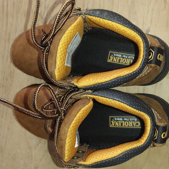 Carolina Work Slip Resistant Non metallic toe Boots - Picture 7 of 8